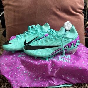 Nike Kids Sneakers in Teal and Purple metal cleats Air Zoom